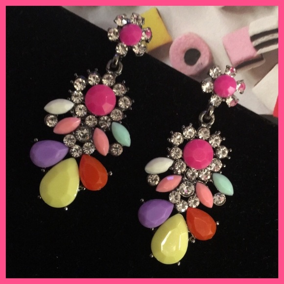 Charlie💋s Jewelry - “CONFETTI” COLORFUL STATEMENT STUD EARRINGS-DROP